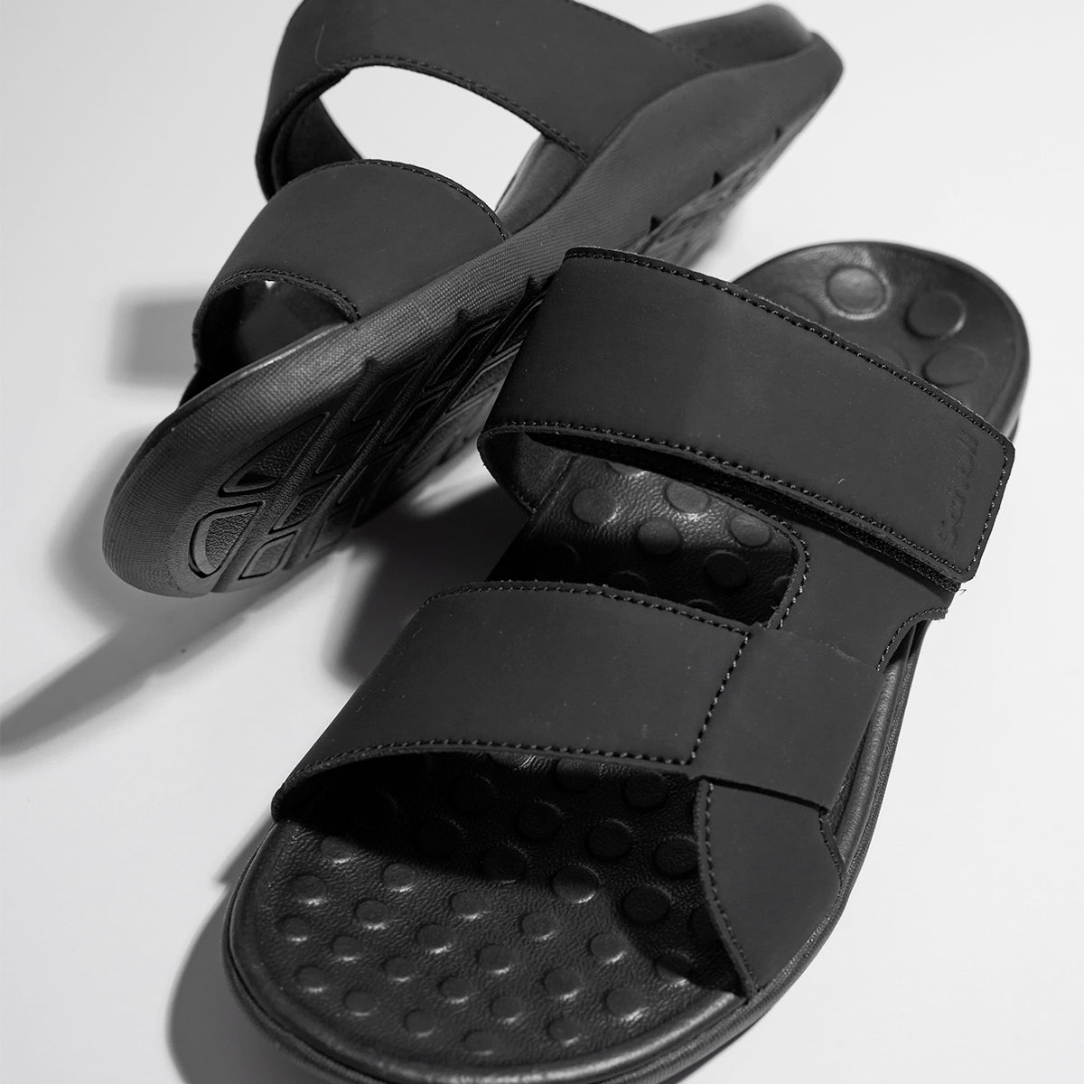 รองเท้าแตะแบบสวม ผู้ชาย สกอลล์ รุ่น  Biom Robin - Scholl Shoes Thailand