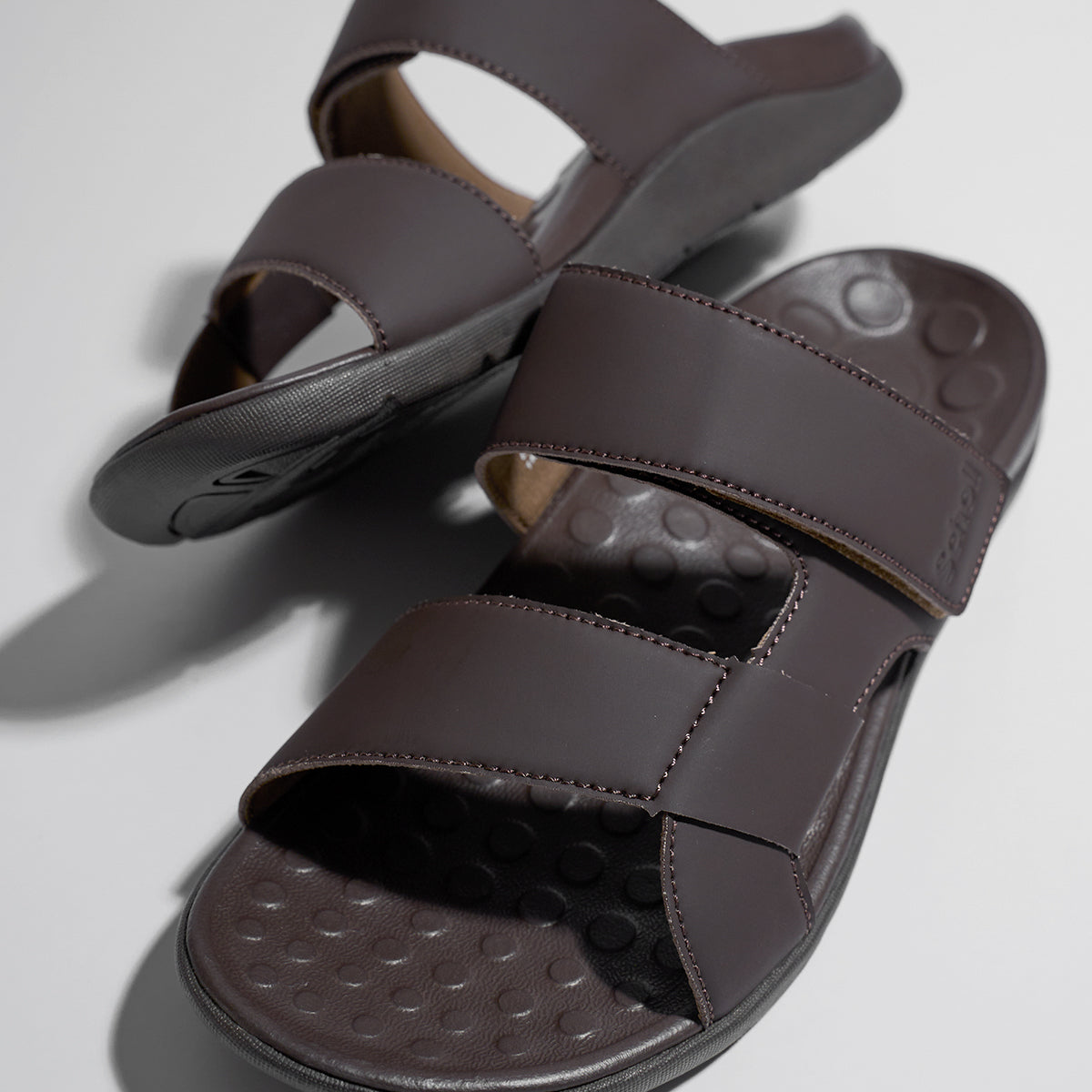 รองเท้าแตะแบบสวม ผู้ชาย สกอลล์ รุ่น  Biom Robin - Scholl Shoes Thailand